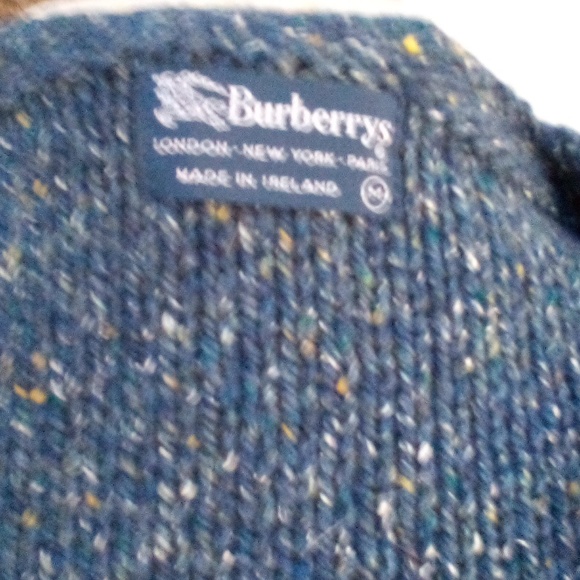 VGUC - BURBERRYS Ladies' Navy Fleck Wool/Silk V-Neck Sweater Size M/L - Picture 11 of 11